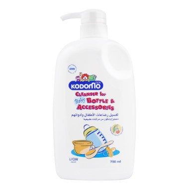 KODOMO BABY CLEANSING BOTTLE & ACCESSORIES PCH 700ML
